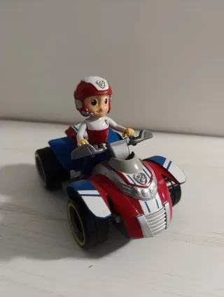 Torre , autobús, zuma y Rider de la Patrulla Cani