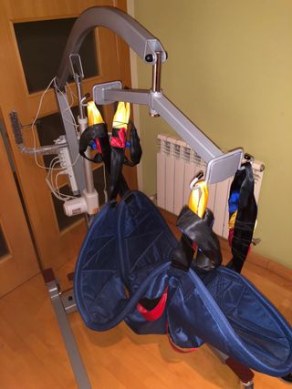 Grúa eléctrica Mobiclinic Fortuna