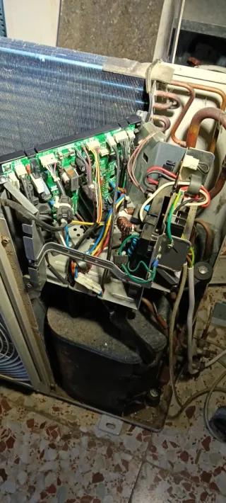 Unidad exterior Daikin ARXB50CV1B