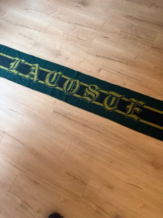 Bufanda Lacoste Lana Verde y Dorada