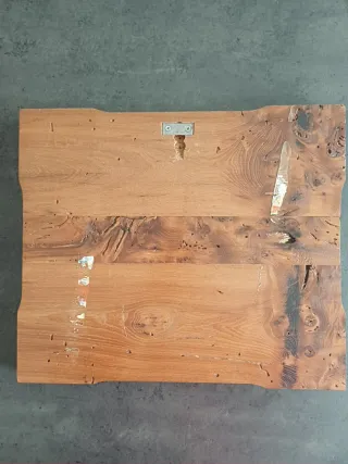 Quadro dipinto su lamina metallica