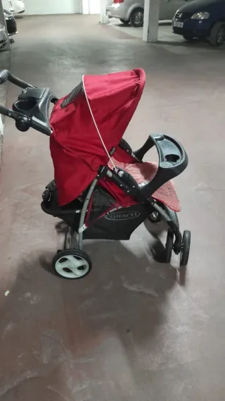 Carrito de bebé y silla de coche Graco roja