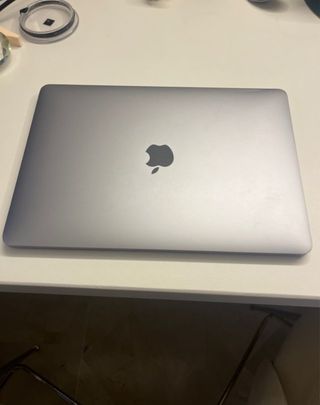 Apple Macbook Pro 2017 8gb 13” inch