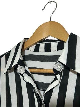 Camicia donna  a righe bianche e nere