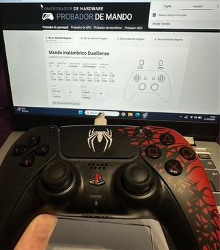 Mando PS5 versión Spider-Man.