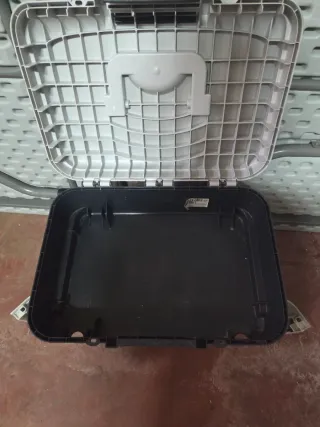 Caja de pesca Caperlan