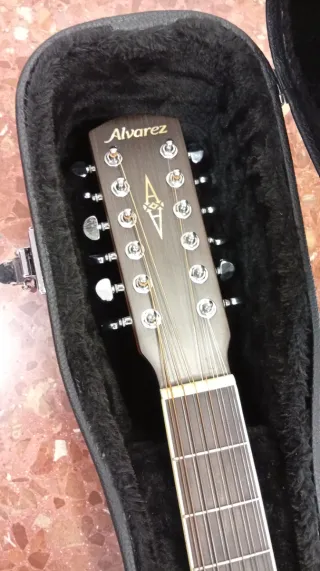 Guitarra Acústica Álvarez 12 Cuerdas AD60-12CE