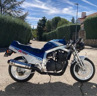 Suzuki GSXR 1100 ‘87