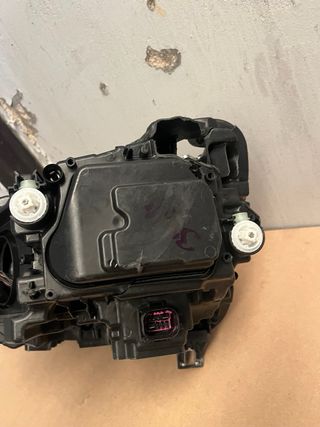 Faro Audi Q5 2025 Roto Piezas