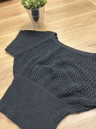 Top maglia nera traforata taglia S