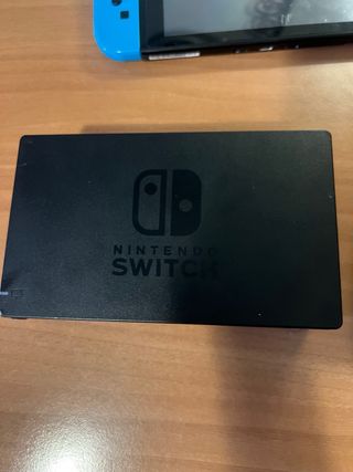 Nintendo Switch Completa con Accesorios
