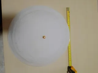 Plafón de techo de cristal blanco.