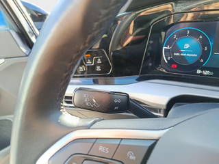 Volkswagen Golf Life 2.0 116CV