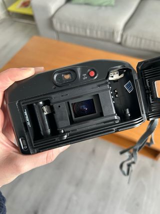 Canon Prima Auto Zoom Cámara Analógica