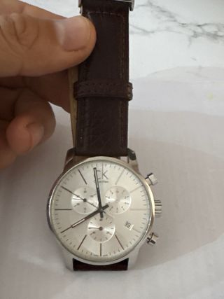 Reloj Calvin Klein Elegante Marrón/Plata .