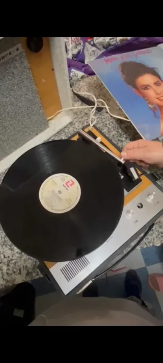 Tocadiscos Dual Beige