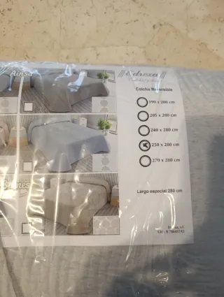 Colcha Edrexa cama 150cm. Nueva