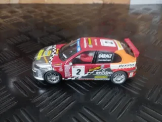 Coche Scalextric Seat León Repsol