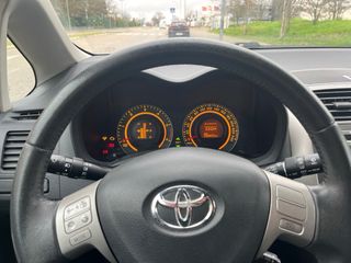 Toyota Auris D-4D Sol 2.0 TDI año 2007