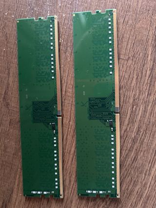 2x Kingston 8GB PC4-3200AA DDR4 RAM