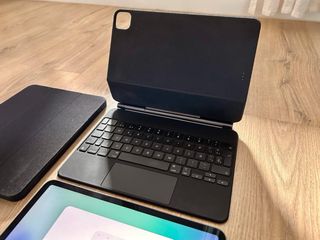 iPad Pro 11 (2020) 256GB Nero + Magic Keyboard
