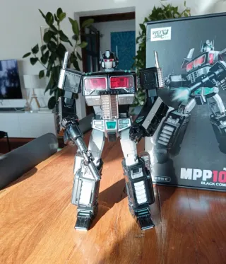 Optimus Prime Black Nemesis Transformers