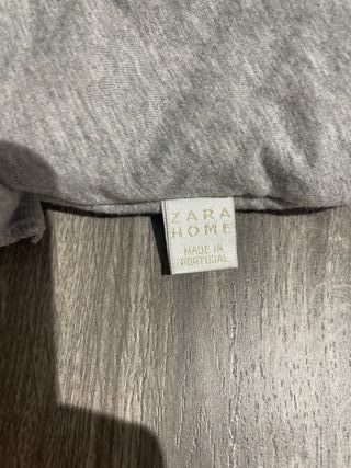 Saco de dormir con tirantes Zara Home color gris