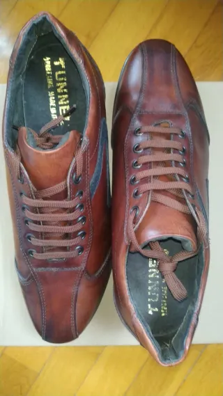 Zapatos de piel marrones Talla 40