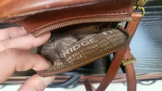 Borsetta The Bridge in pelle marrone