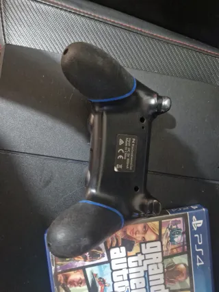 Consola Sony PlayStation 4 Negra