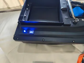 Barco cebador pesca con GPS y mando Nuevo