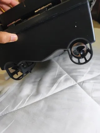 Barco cebador pesca con GPS y mando Nuevo