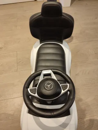 Cochecito infantil Mercedes AMG