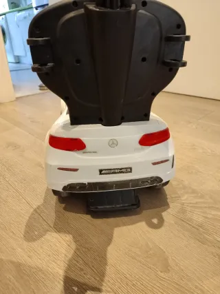 Cochecito infantil Mercedes AMG