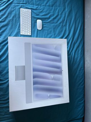 iMac 24” M4 16GB 2025 - Muy Cuidado