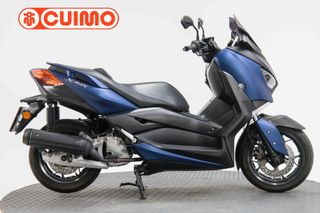 YAMAHA XMAX 125