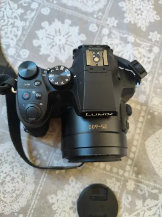 Fotocamera Lumix DMC-FZ300 (Panasonic)