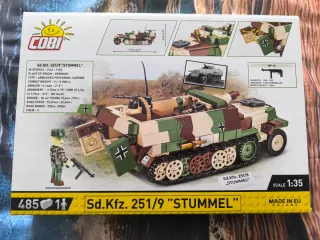 Cobi 2283 Sd.Kfz. 251/9 Stummel 1/35