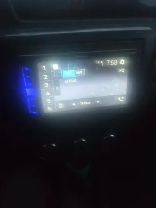 Pantalla Radio Pioneer algo negociable