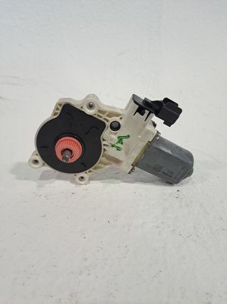 MOTOR ELEVALUNAS DELANTERO IZQUIERDO FORD FOCUS (4)