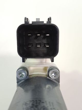 MOTOR ELEVALUNAS DELANTERO IZQUIERDO FORD FOCUS LIM.