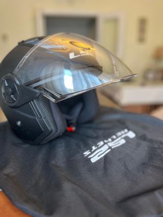 Casco Jet LS2 Talla XL Negro