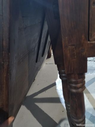 Mesa abatible tradicional con cajón