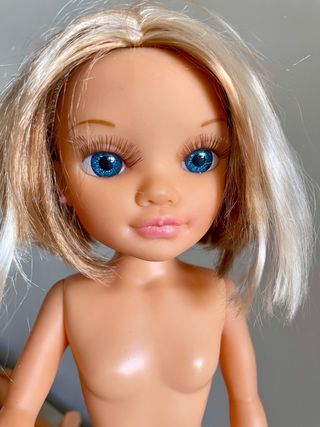 Muñeca Nancy sin ropa