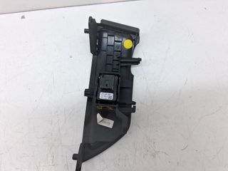 MANDO ELEVALUNAS TRASERO DERECHO AUDI Q5 (FYB)