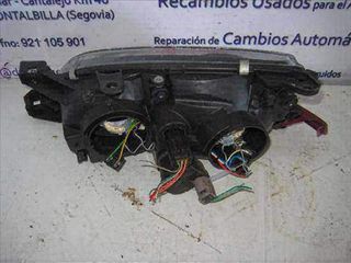 FARO DERECHO TOYOTA AVENSIS BERLINA (T25) (2)