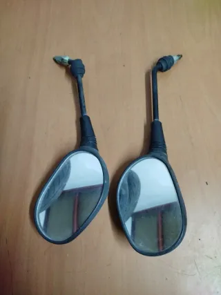 Espejos Piaggio Carnaby 2012