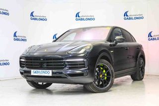 Porsche Cayenne Coupé E-Hybrid **Techo panorámico**