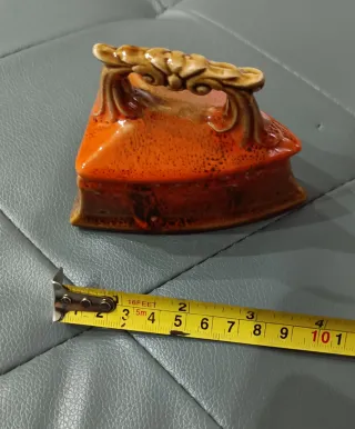 Porta oggetti ferro da stiro in ceramica anni '50