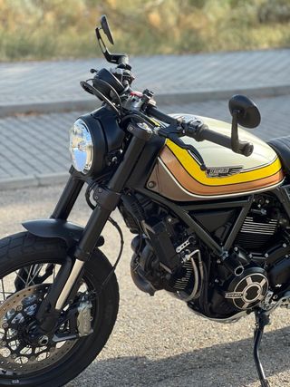 Ducati Scrambler 800 Mach 2.0